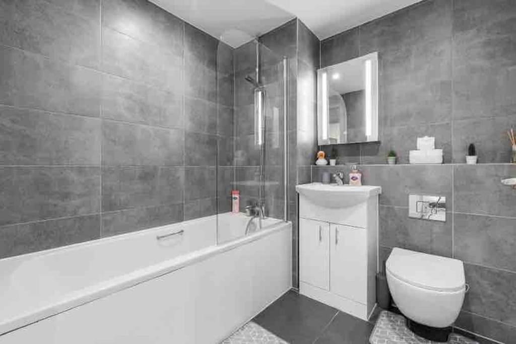 Apartmán Cozy Flat Near London Eye/ Victoria / Vauxhall Exteriér fotografie